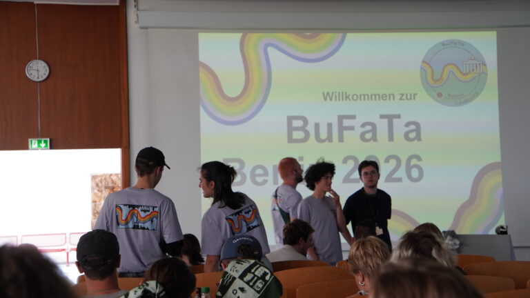 Eröffnungsplenum